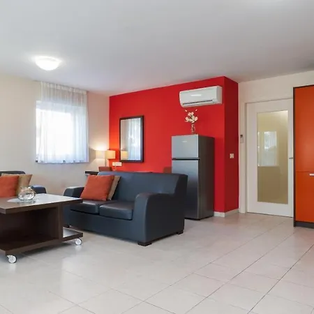 Marina - Oleander Apartment *